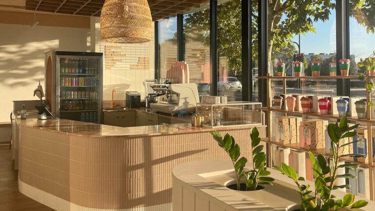 How to Launch a Cafe Successfully: A Complete Pre-Launch and Opening Day Guide
